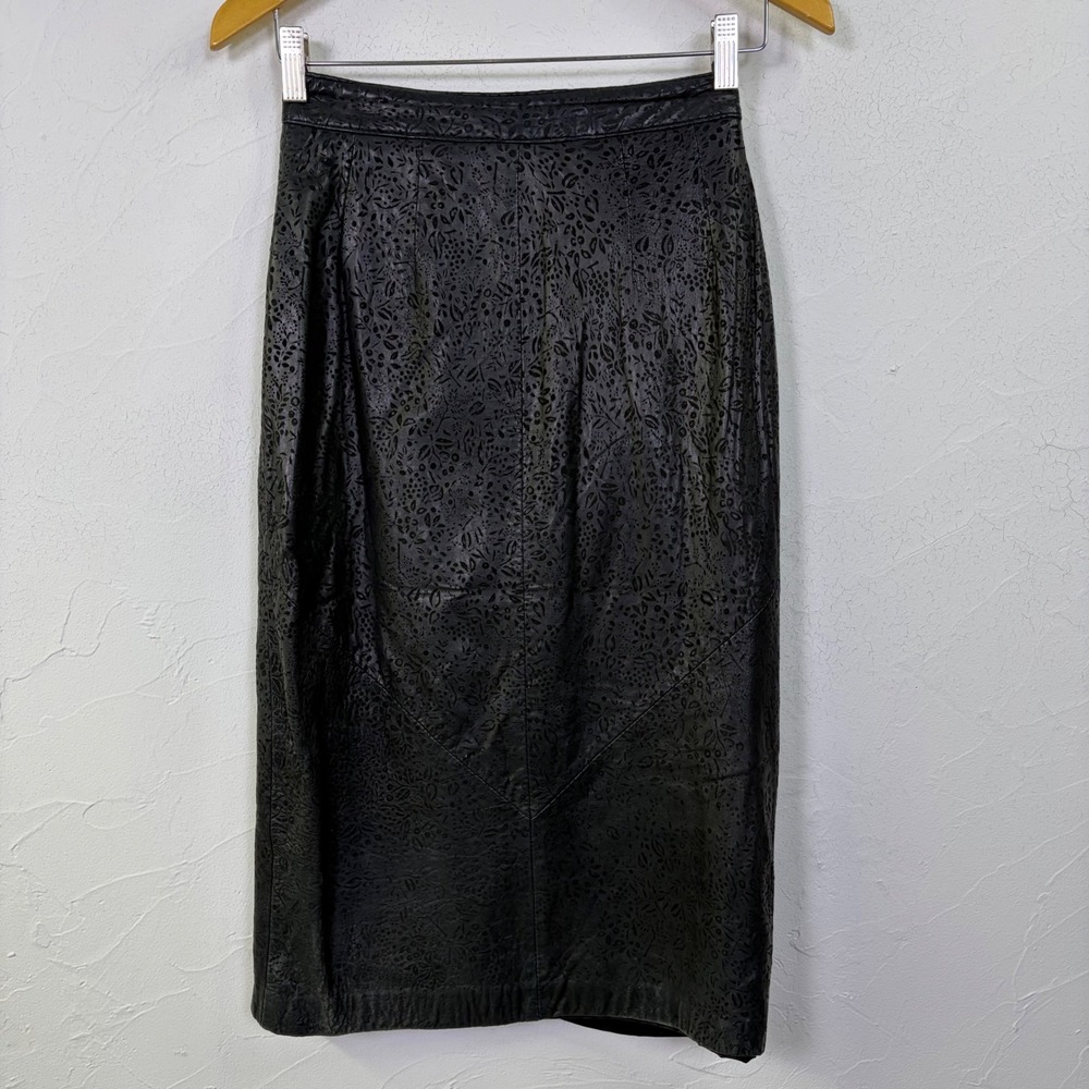Vintage Bermans Genuine Leather Skirt 4 Black Floral Embossed Pencil Office Chic